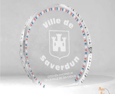 Trophée plexiglas 100% made in France sur mesure deal toys tombstone Mairie