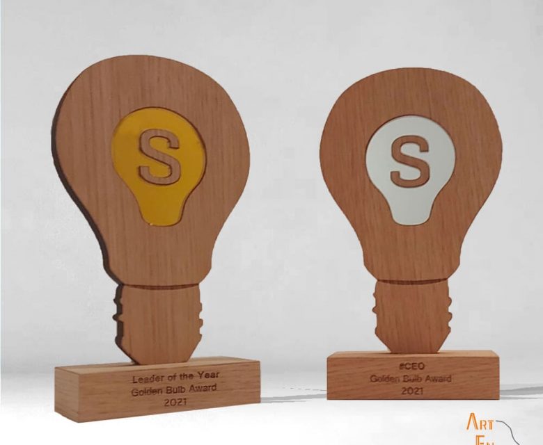 Trophée bois ampoule 100% made in France idée sur mesure