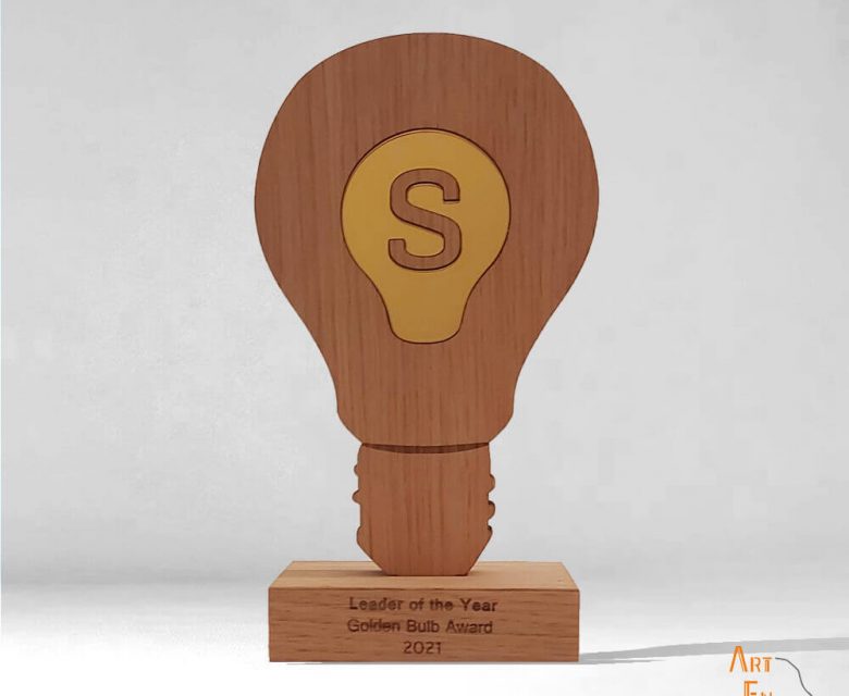 Trophée bois 100% made in France sur mesure deal toys tombstone Idée Ampoule