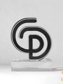 Trophée personnalisé 100% made in France sur mesure