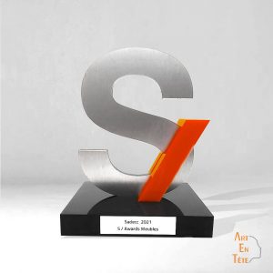 Trophée métal plexiglas 100% made in France