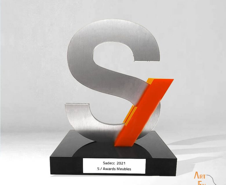 Trophée métal plexiglas 100% made in France