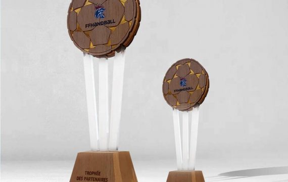 Trophée sport Fédération Française Handball 100% made in France