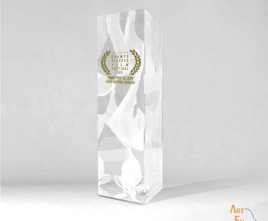 Trophée sur mesure plexiglas made in France
