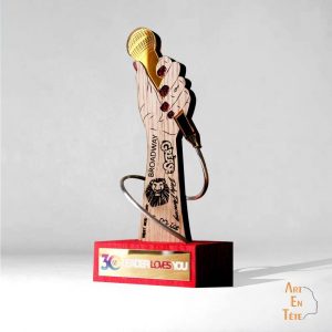 Trophée micro made in France sur mesure