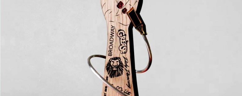 Trophée micro made in France sur mesure