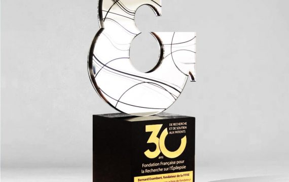 Trophée sur mesure made in France