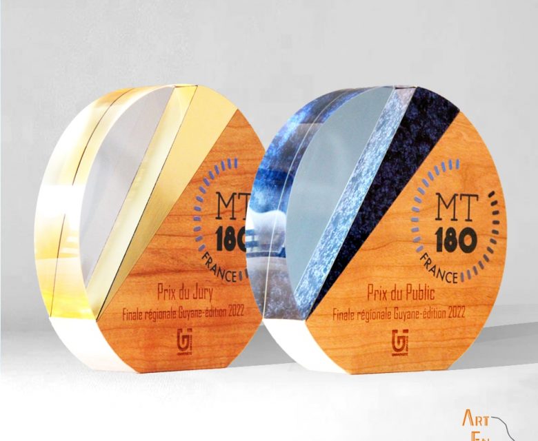 création trophées sur mesure