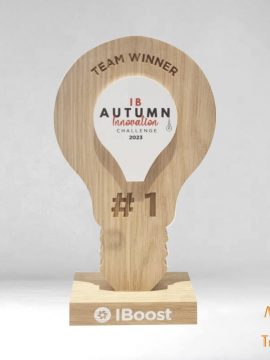 création trophées sur mesure