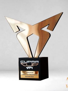 création trophée sur mesure