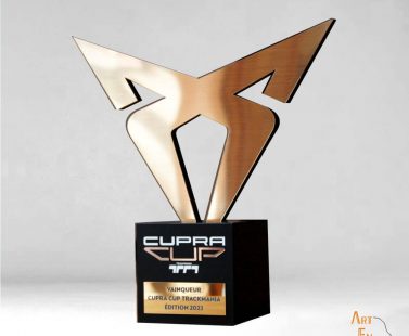 création trophée sur mesure