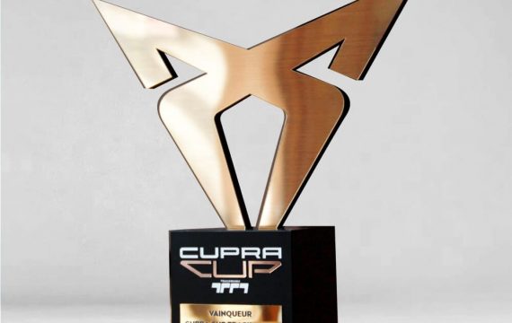 création trophée sur mesure