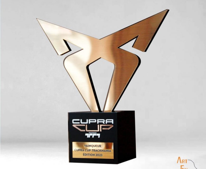 création trophée sur mesure