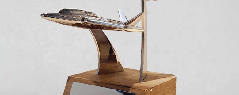 trophées sur mesure avion