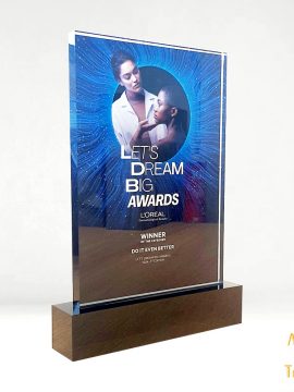 création trophées sur mesure