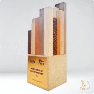 création trophées sur mesure