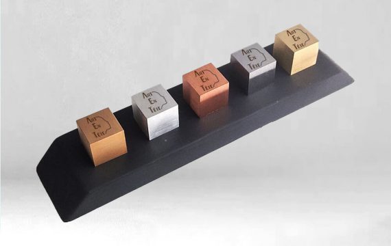 cadeau métal sur mesure