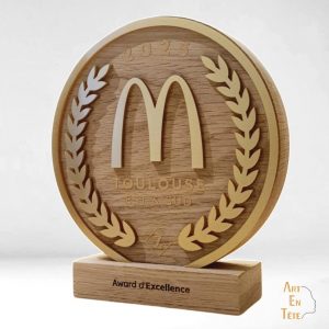 création trophées sur mesure