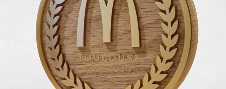 création trophées sur mesure