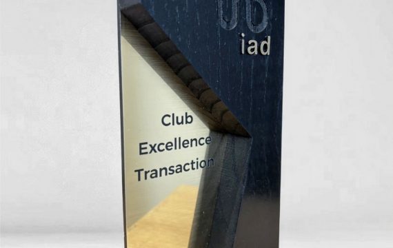 création trophées sur mesure