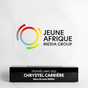 trophées plexiglas sur mesure