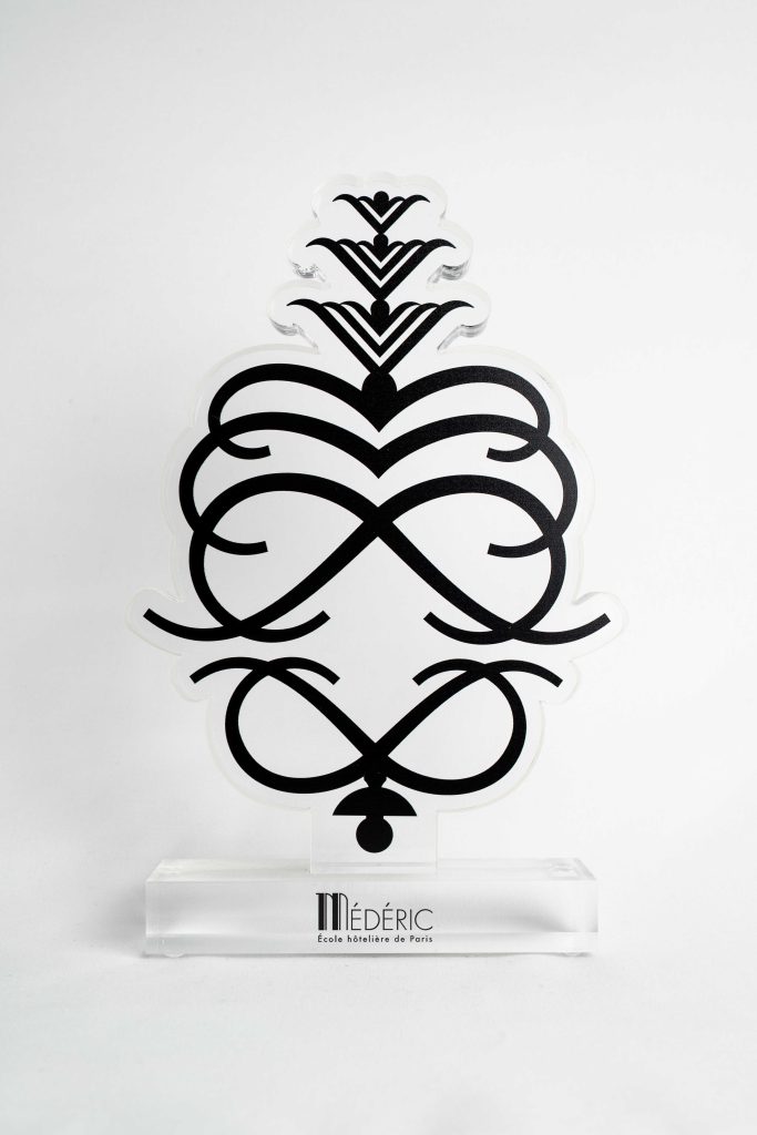 trophées plexiglas sur mesure
