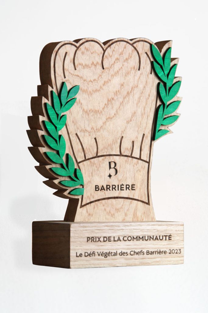 trophée éthique en bois sur mesure